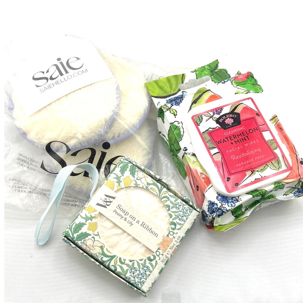 Lot Bundle V&A Soap Saie Reusable Makeup Remover Pads Bolero Beverly Hills Wipes